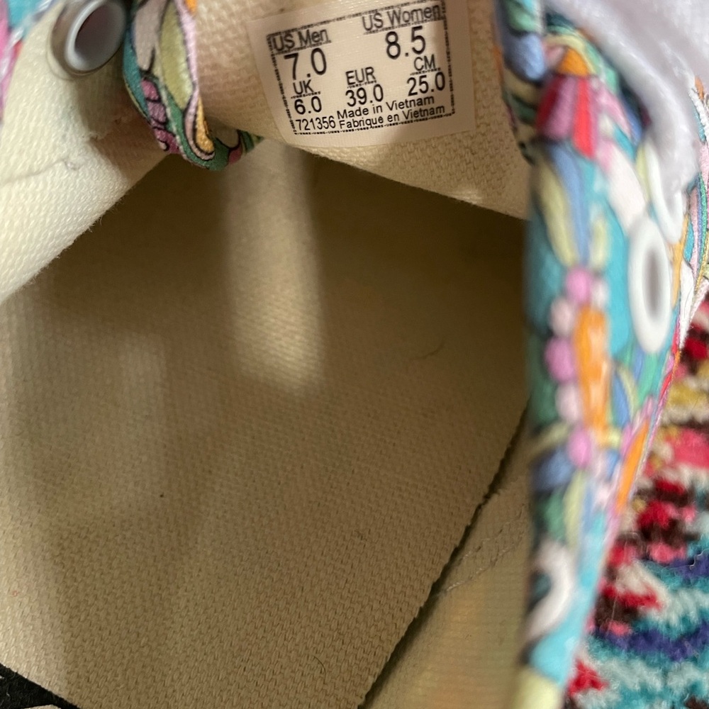 Vans lo top enchanted mushrooms size 8.5 great condition! - Picture 5 of 8